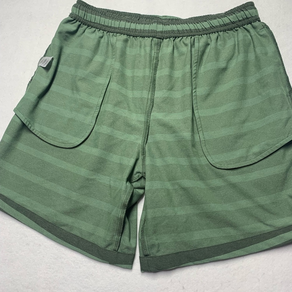 Chubbies Swim Trunks Active Shorts 7" inseam green stripe no liner size large - Picture 8 of 10